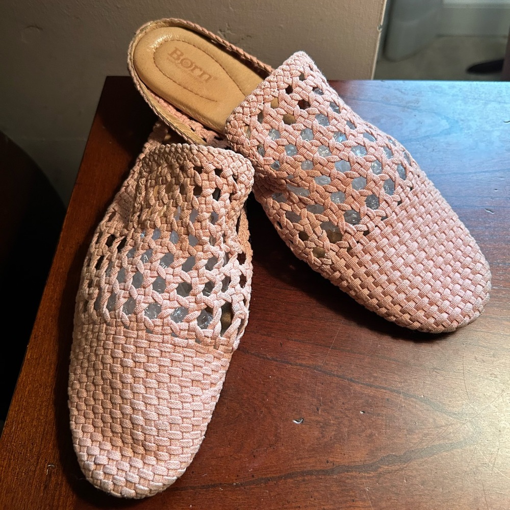 Born Pink Cameo II Mules